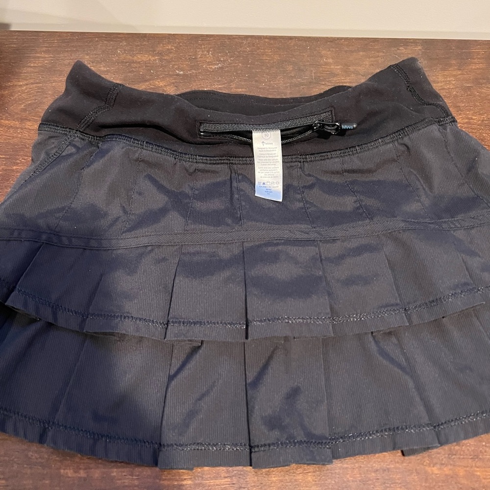 COPY - Ivivva Skort sz 10 (girls) Black